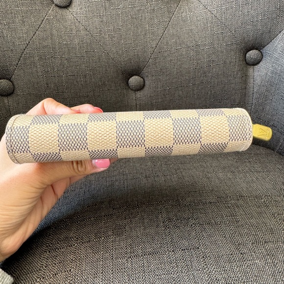 Louis Vuitton Damien Azur portefeuille Tresor Wallet🤍 - Picture 6 of 14